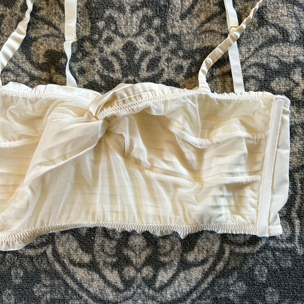 Anthropologie Ivory Pleated Rosette Bustier Size Large Adjustable Back & Straps - Picture 9 of 9